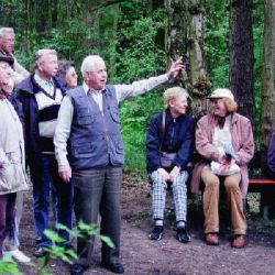 2004.05.08 Wanderung Vogelsdorf006